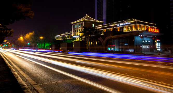 长春人民大街夜景