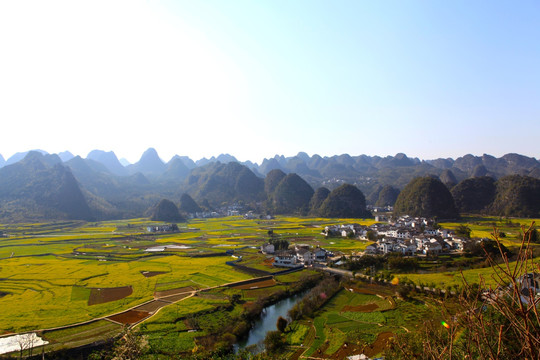 山峰