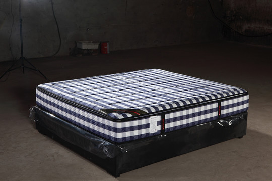 床垫 乳胶床垫 弹簧床垫