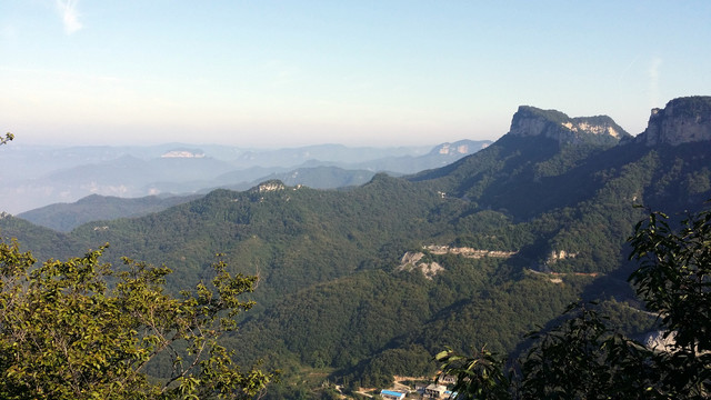 山峦