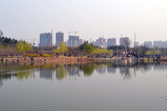 春天的公园