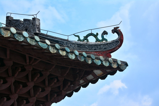 屋檐