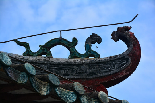 屋檐