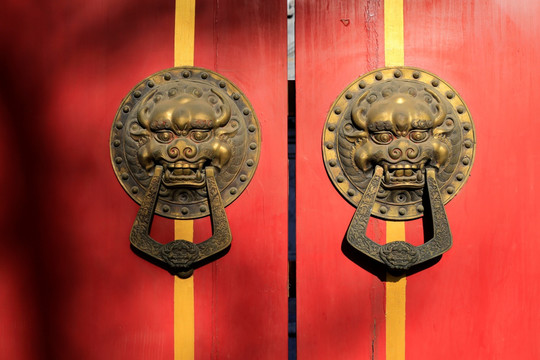 门扣 铜狮子 中式红门