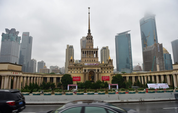 车窗外的上海建筑风景 路景素材