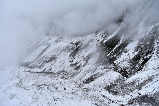 海螺沟雪景