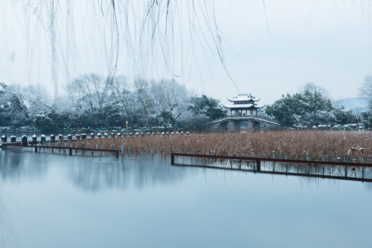 杭州西湖雪景