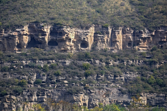 黄河大峡谷岩石