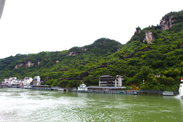 青山绿水