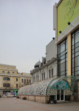 欧式建筑 哈尔滨中央大街全景