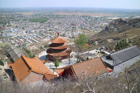 羊平镇黄山八会寺景区