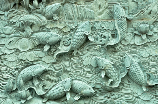 鲤鱼石雕图