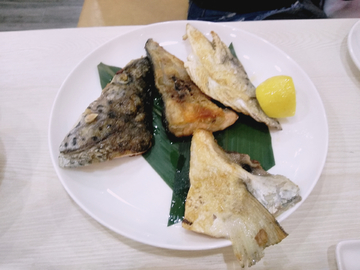 香煎三文鱼头