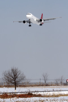 飞机降落 深圳航空