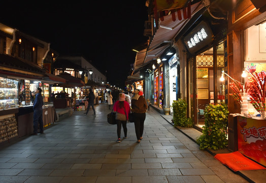 步行街夜景 杭州 河坊街