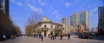 欧式建筑 哈尔滨中央大街全景