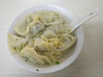 菜肉大馄饨