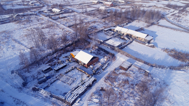 大兴安岭山里人家雪景 航拍