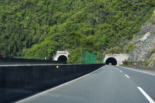 高速公路 隧洞