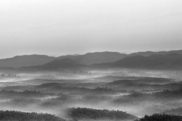 水墨远山