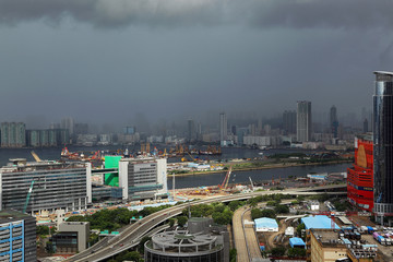 香港东九龙城市风光风雨天气