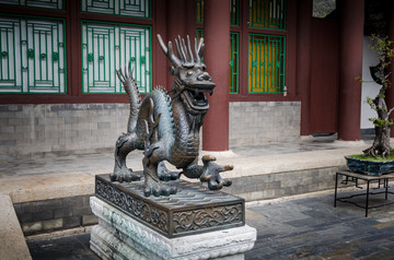 青铜龙
