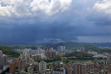 惠州城市建筑风光雷暴