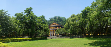 广西师范大学