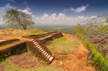 斯里兰卡5世纪被毁的城堡