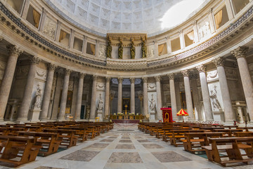 那不勒斯圣弗朗切斯科迪保拉教堂