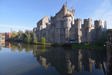 比利时伯爵城堡