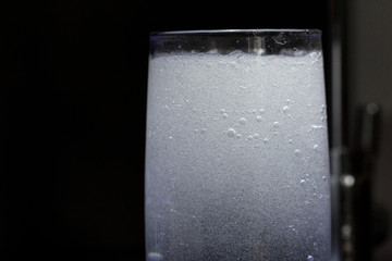 氢水 富氢水 水素水 玻璃杯