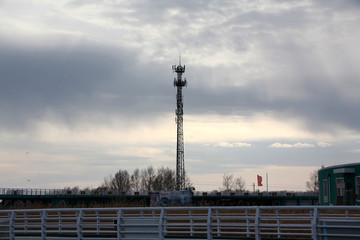 湿地 移动通信塔