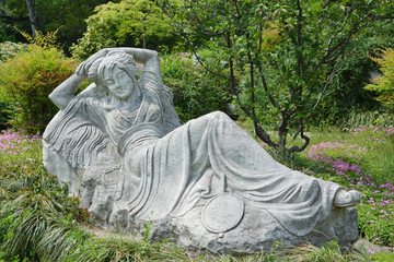 湘云雕像