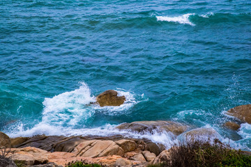 岩石海滩