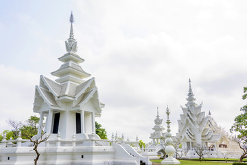 泰国泰北清莱白庙龙昆寺灵光寺