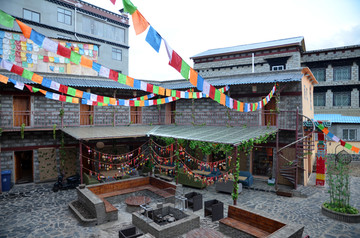 藏式民宿小院
