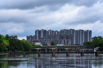 古镇 平桥 河面风景