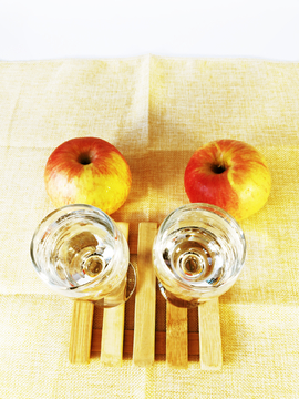 红酒杯苹果碗垫麻布组合