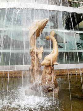 喷水池雕塑 海豚