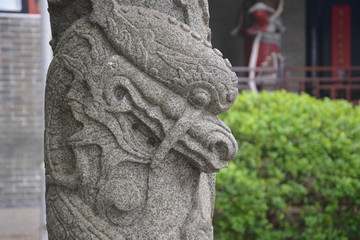 定海龙柱