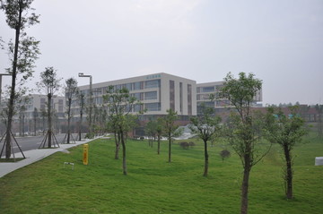 四川城市职业学院眉山校区
