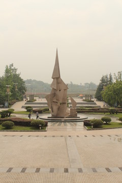 四川师范大学东校区雕塑