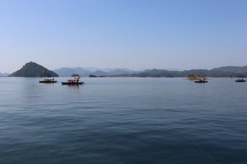 杭州千岛湖水面游艇 2801