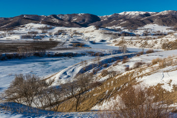 乌兰布统坝上草原冬季冰雪风光