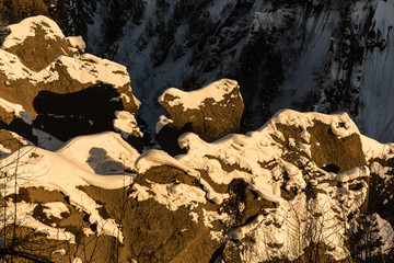 长白山火山岩石冬季冰雪风光