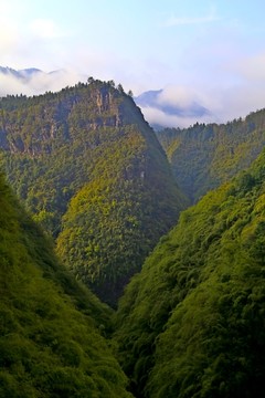 阿依河 峡谷