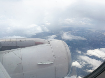 空中飞行 俯瞰城市3