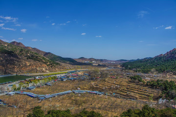 九门口长城东平地山谷与建筑群