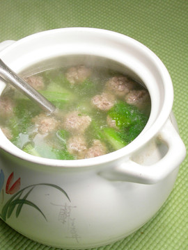 青菜肉丸汤